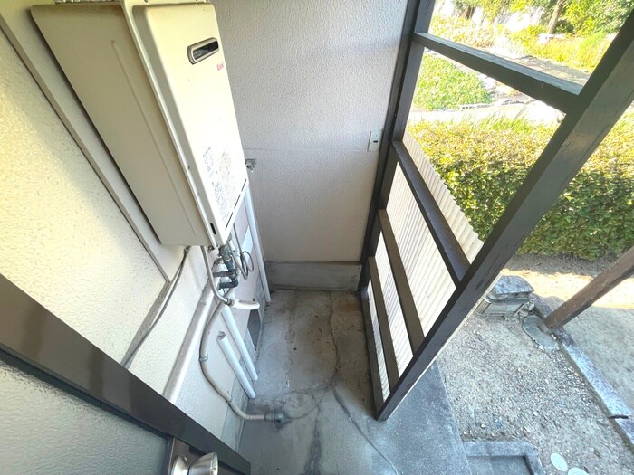 物件内観写真22　(洗濯機置場)