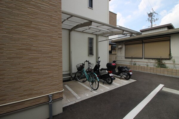駐輪場