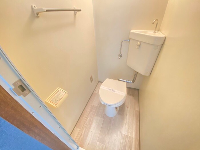 物件内観写真12　(トイレ)