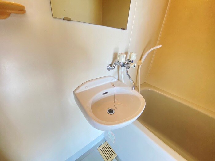 物件内観写真13　(洗面)