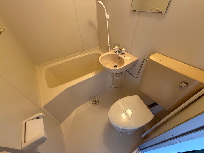 物件内観写真10　(トイレ)