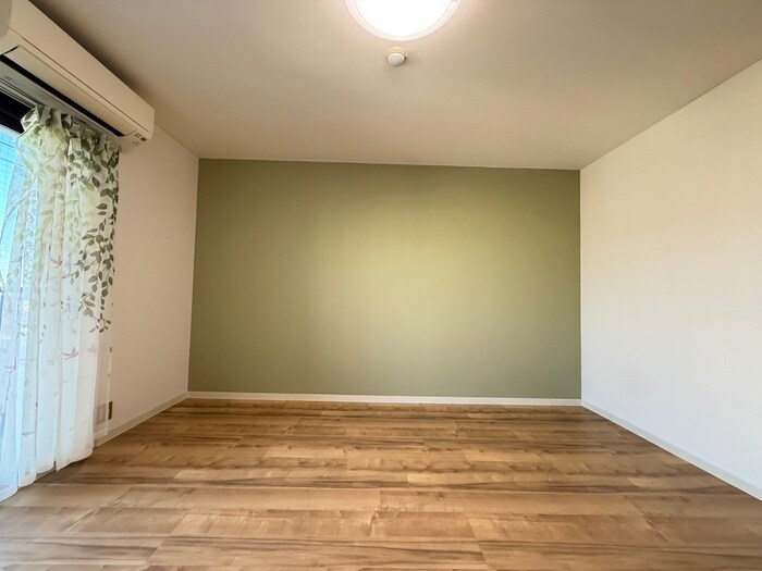 物件内観写真13　(居室)