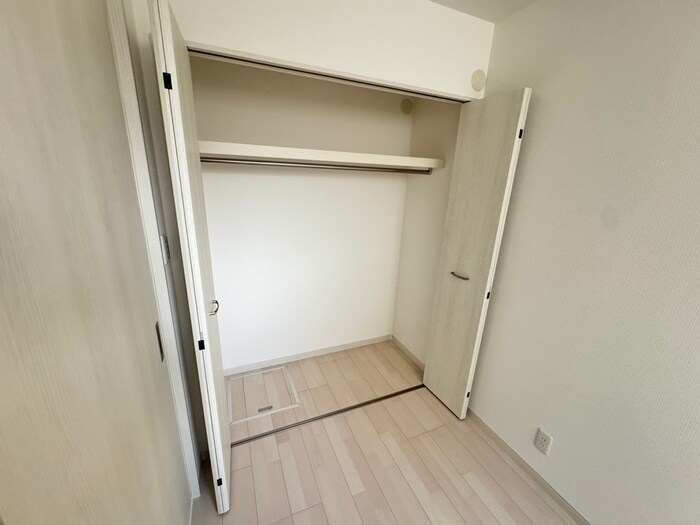 物件内観写真15　(収納)