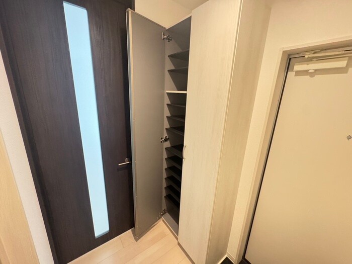 物件内観写真18　(靴箱)