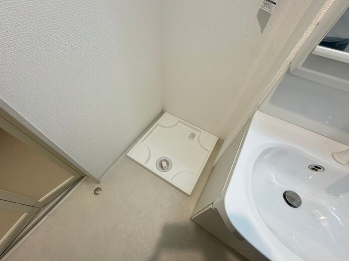 物件内観写真19　(洗濯機置場)