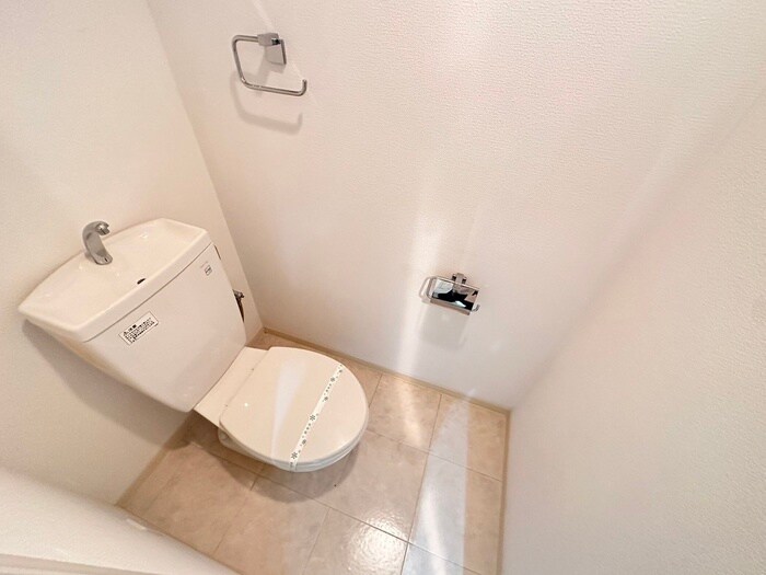 物件内観写真7　(トイレ)