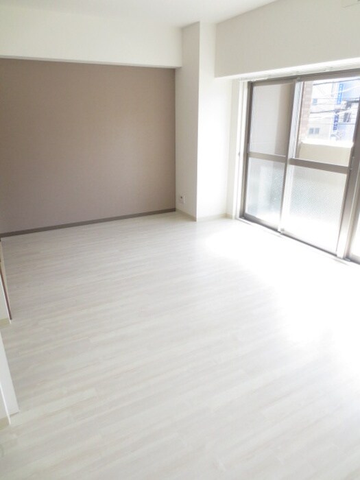 物件内観写真10　(内観写真)