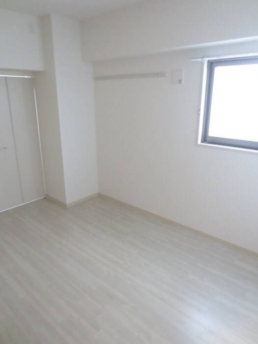 物件内観写真13　(居室)