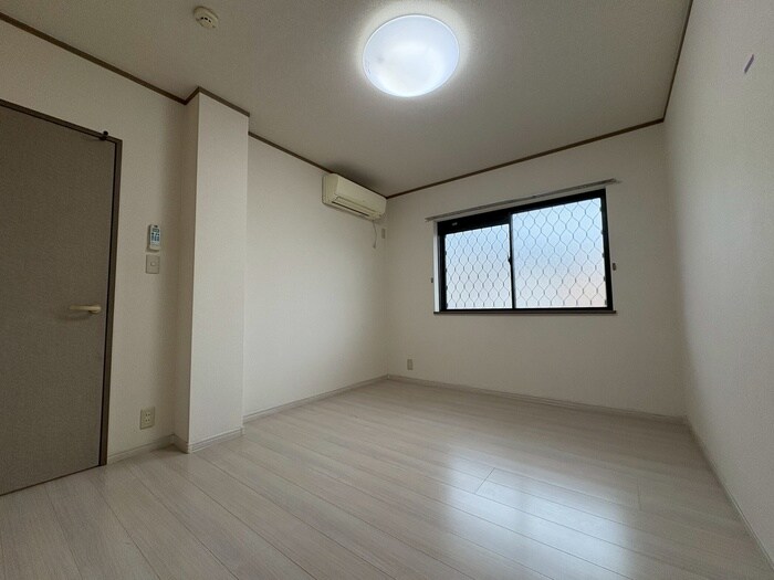 物件内観写真7　(居室)