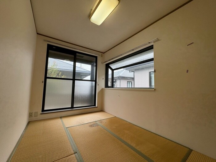 物件内観写真8　(居室)