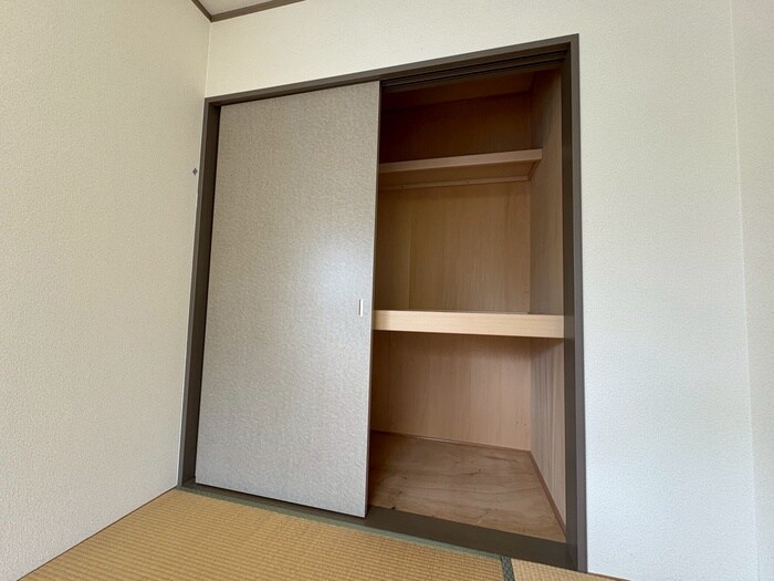 物件内観写真15　(収納)