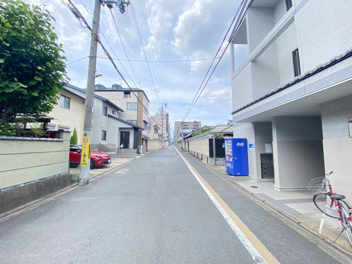 物件外観写真6　(周辺環境)