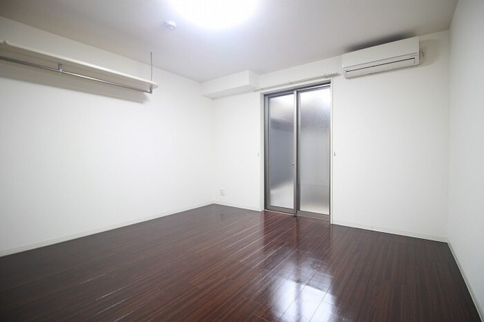 物件内観写真13　(居室)