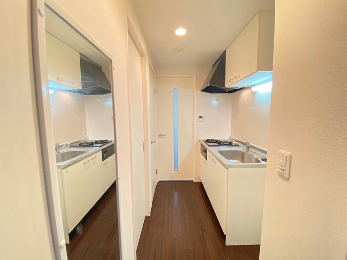 物件内観写真20　(廊下)