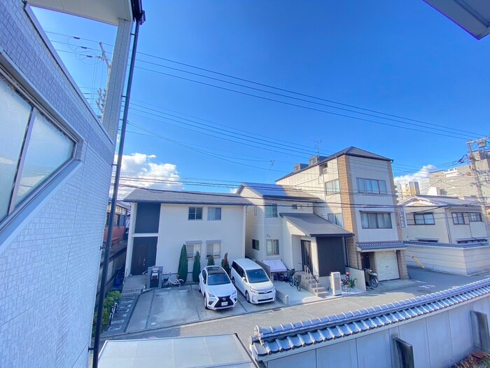 物件内観写真22　(室内からの展望)