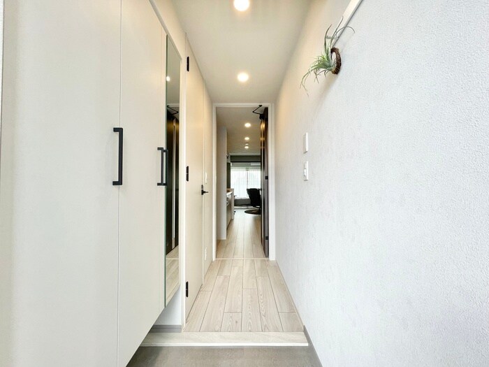 物件内観写真21　(廊下)