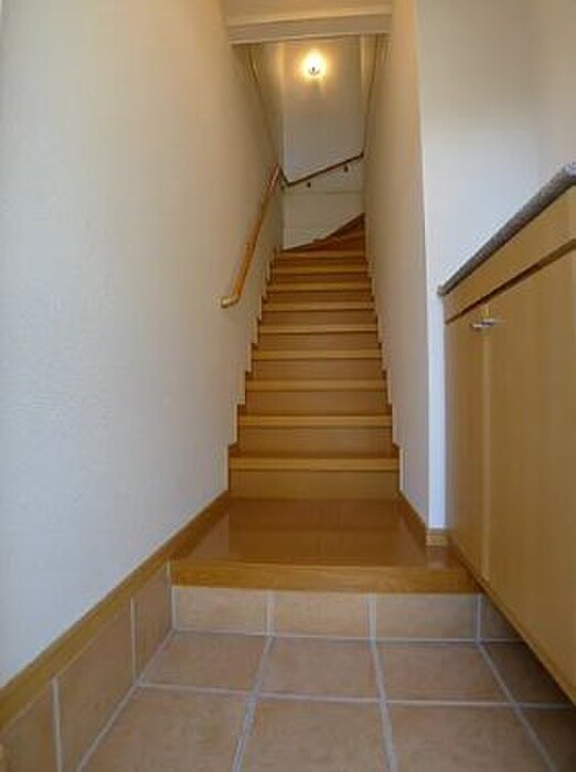 物件内観写真15　(玄関)