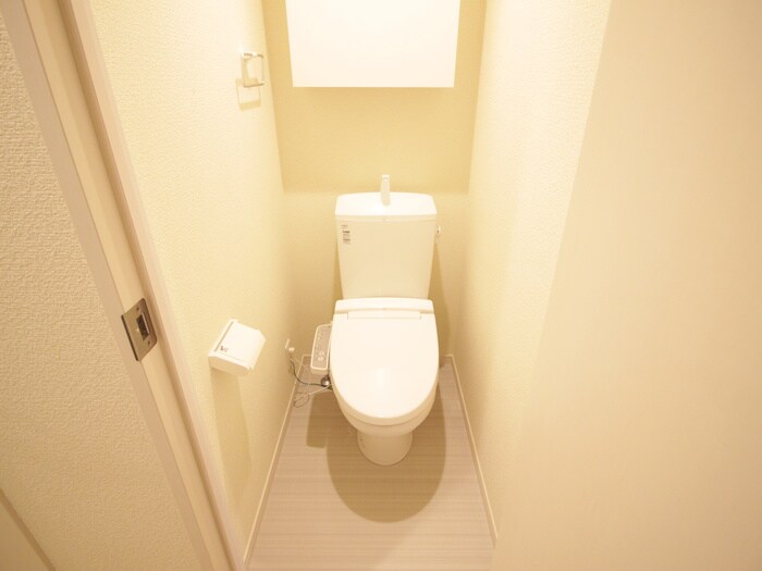 物件内観写真12　(トイレ)