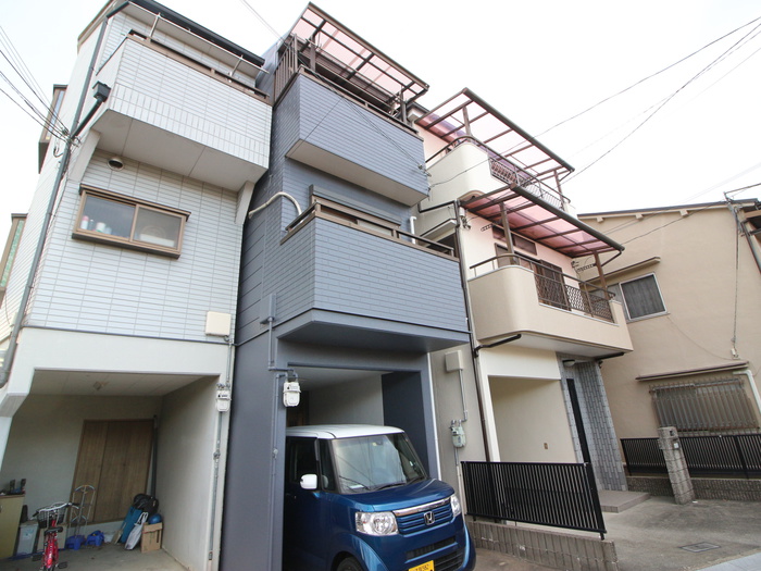 芝生町2丁目戸建