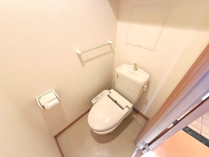 物件内観写真13　(トイレ)