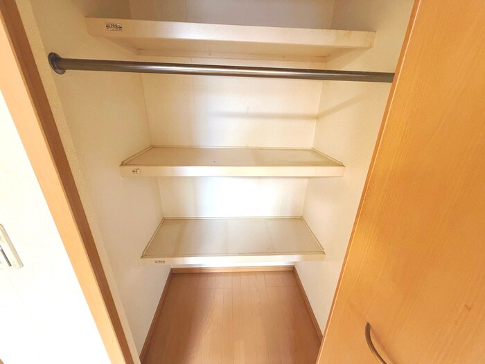 物件内観写真18　(収納)