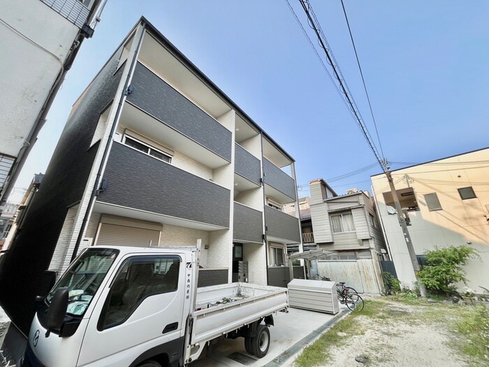 物件外観写真1　(外観写真)