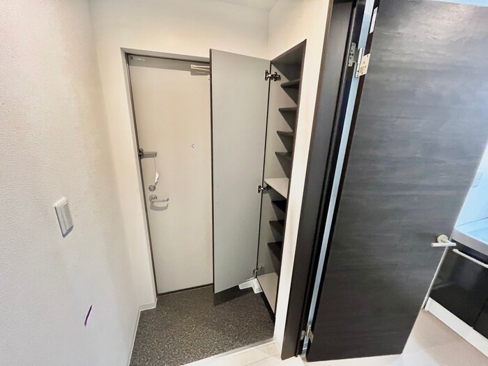 物件内観写真20　(靴箱)