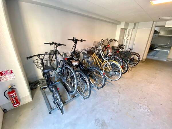 駐輪場