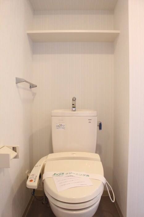 物件内観写真12　(トイレ)