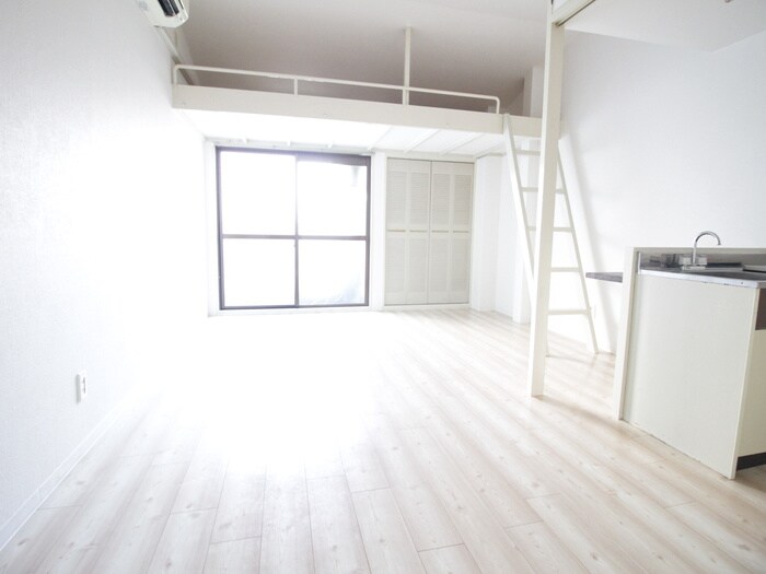 物件内観写真7　(居室)