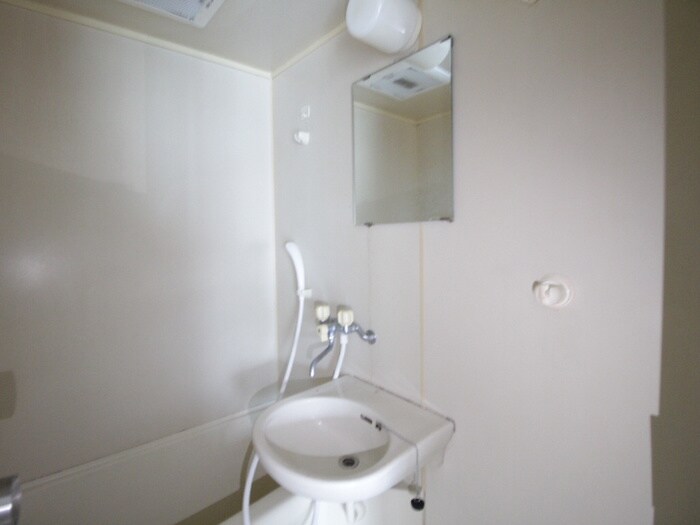 物件内観写真15　(洗面)