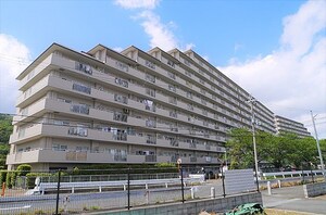 ｼｬﾙﾏﾝｺｰﾎﾟ水無瀬2号棟(909)外観写真