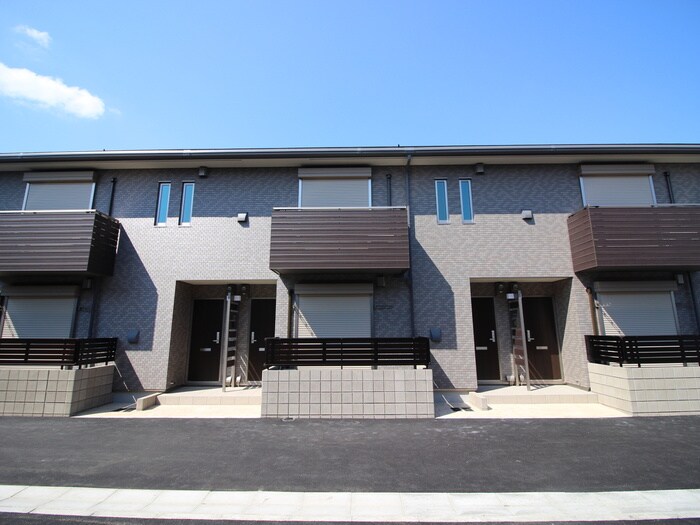 物件外観写真3　(外観写真)