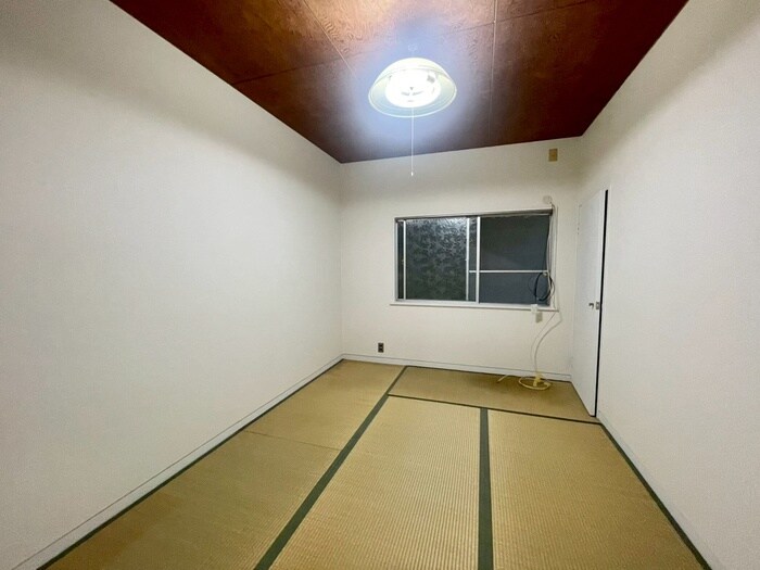 物件内観写真13　(居室)