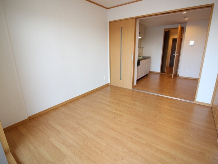 物件内観写真7　(居室)