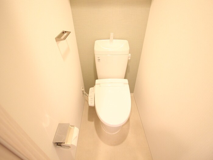 物件内観写真10　(トイレ)