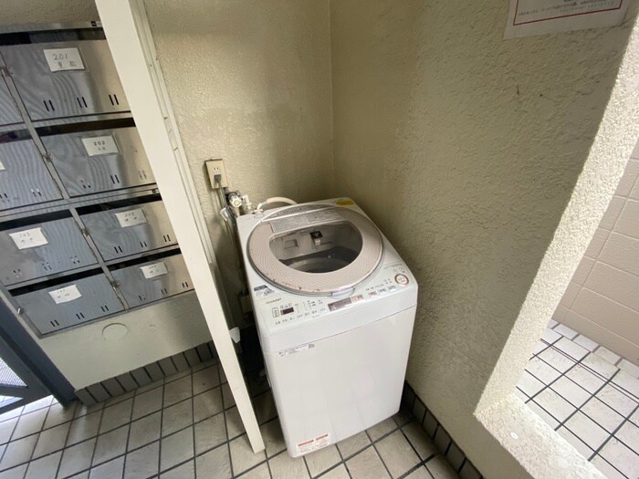 物件外観写真4　(建物設備)