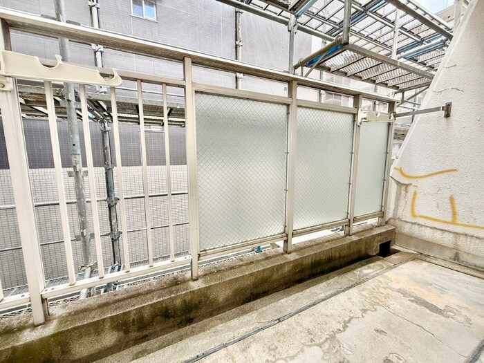 物件内観写真17　(ベランダ・バルコニー)