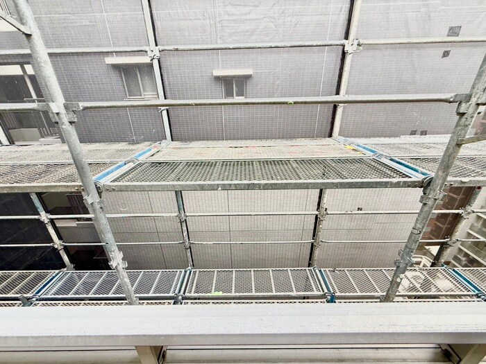 物件内観写真18　(室内からの展望)