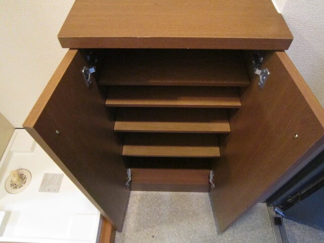 物件内観写真11　(収納)