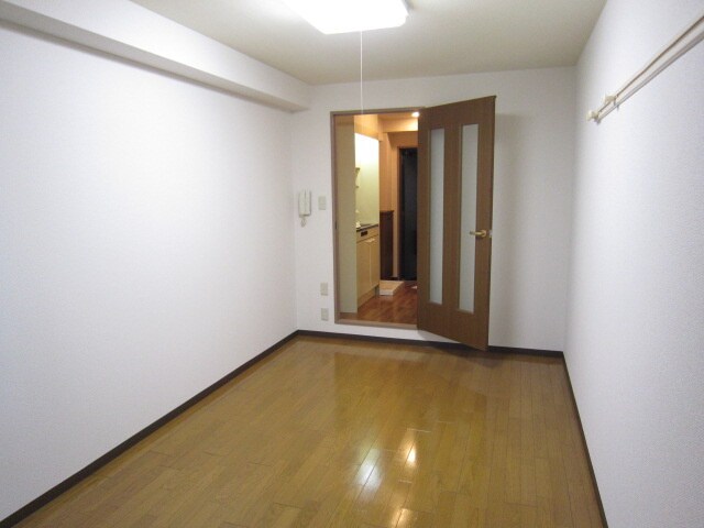 物件内観写真15　(居室)