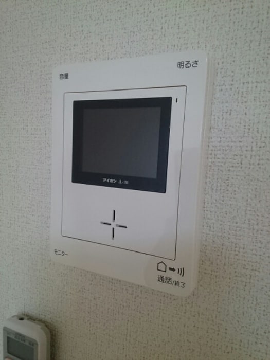 物件内観写真13　(玄関)