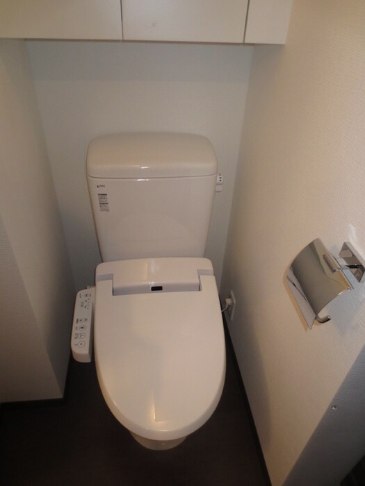 物件内観写真9　(トイレ)