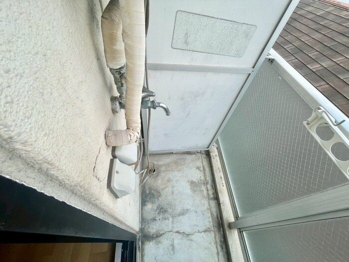 物件内観写真10　(洗濯機置場)