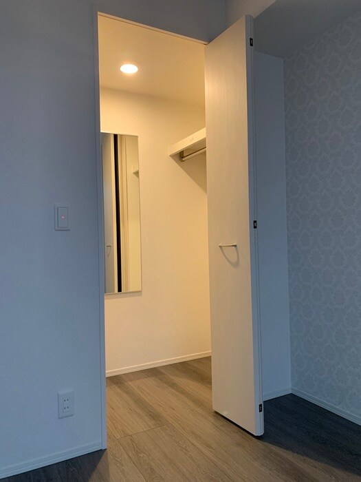 物件内観写真13　(収納)