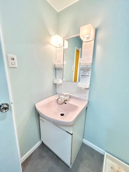 物件内観写真10　(洗面)