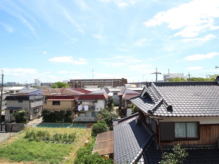 物件内観写真14　(室内からの展望)