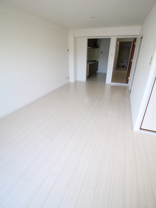 物件内観写真15　(居室)