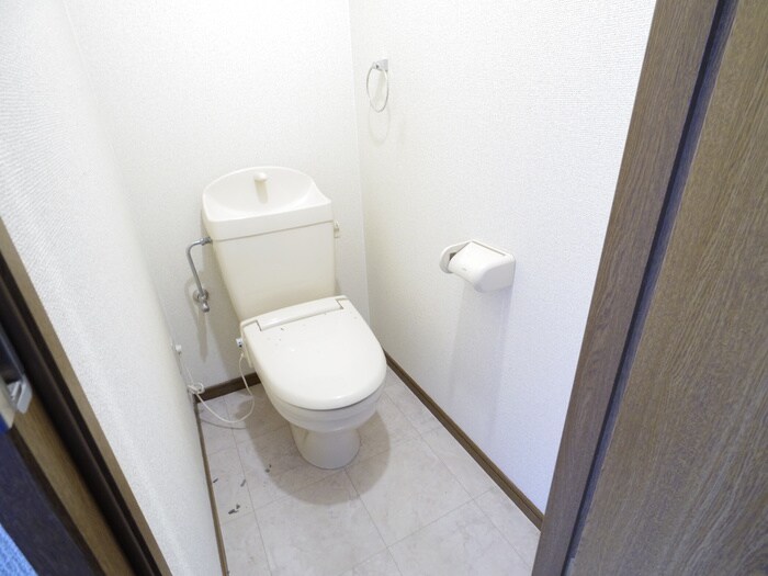 物件内観写真14　(トイレ)