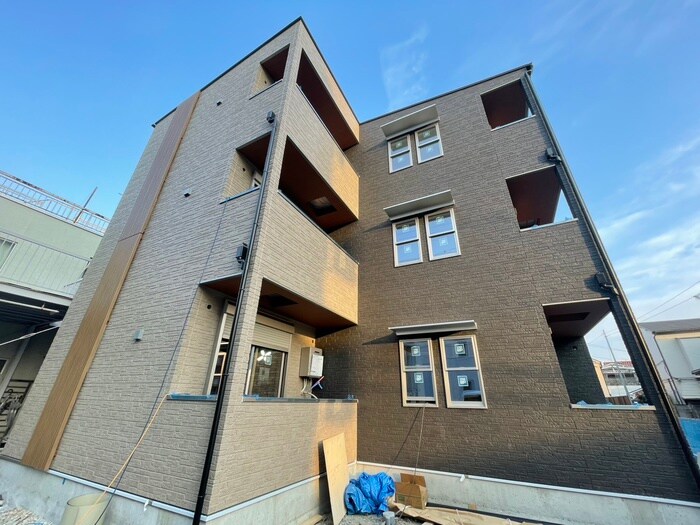 物件外観写真2　(外観写真)